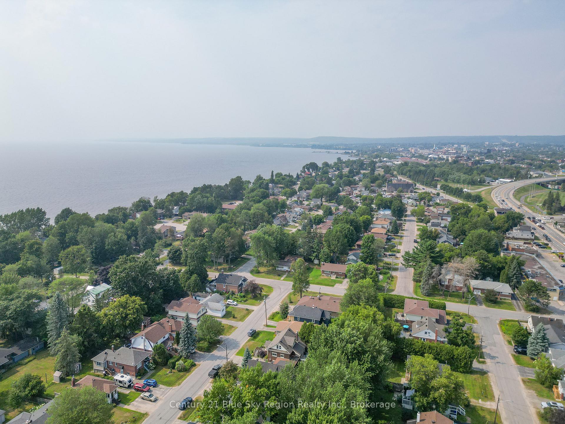 Photo 39 of 56 Whitney Avenue, North Bay, Ferris — HOMEH
