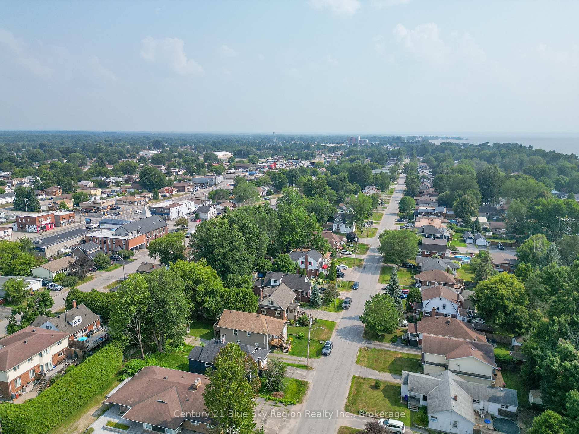 Photo 41 of 56 Whitney Avenue, North Bay, Ferris — HOMEH