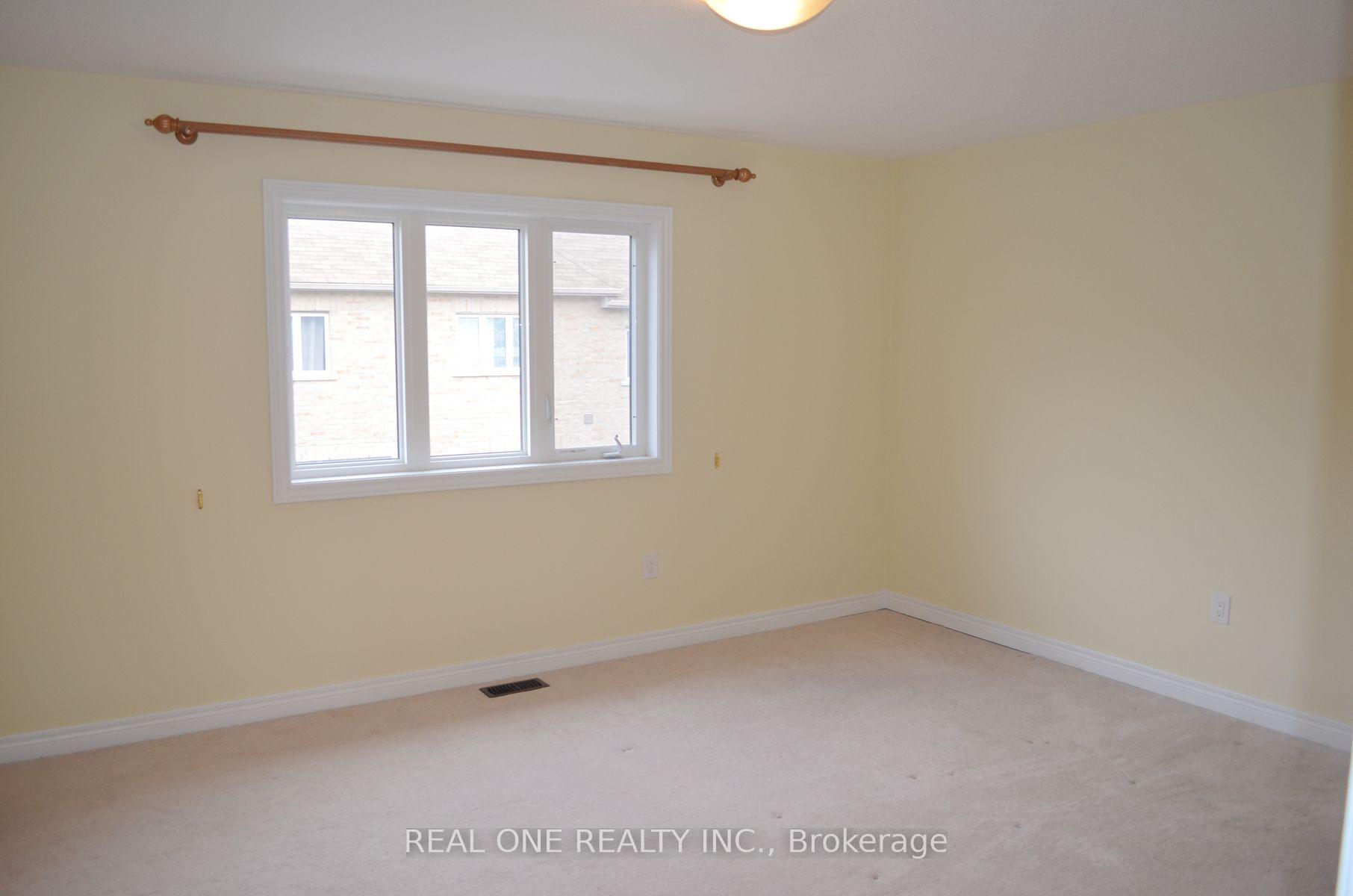 Photo 7 of 21 Hyacinth Street, Markham, Wismer — HOMEH