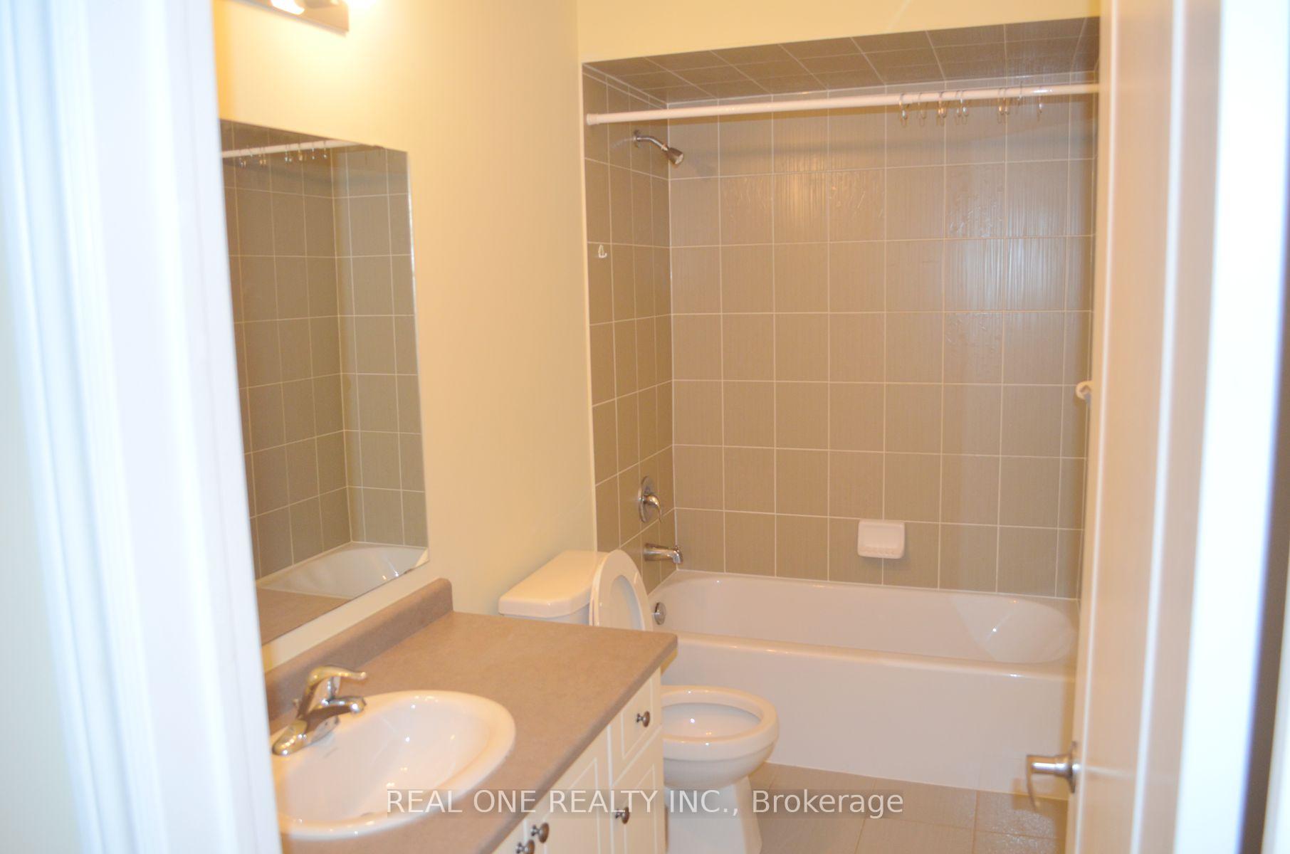 Photo 12 of 21 Hyacinth Street, Markham, Wismer — HOMEH