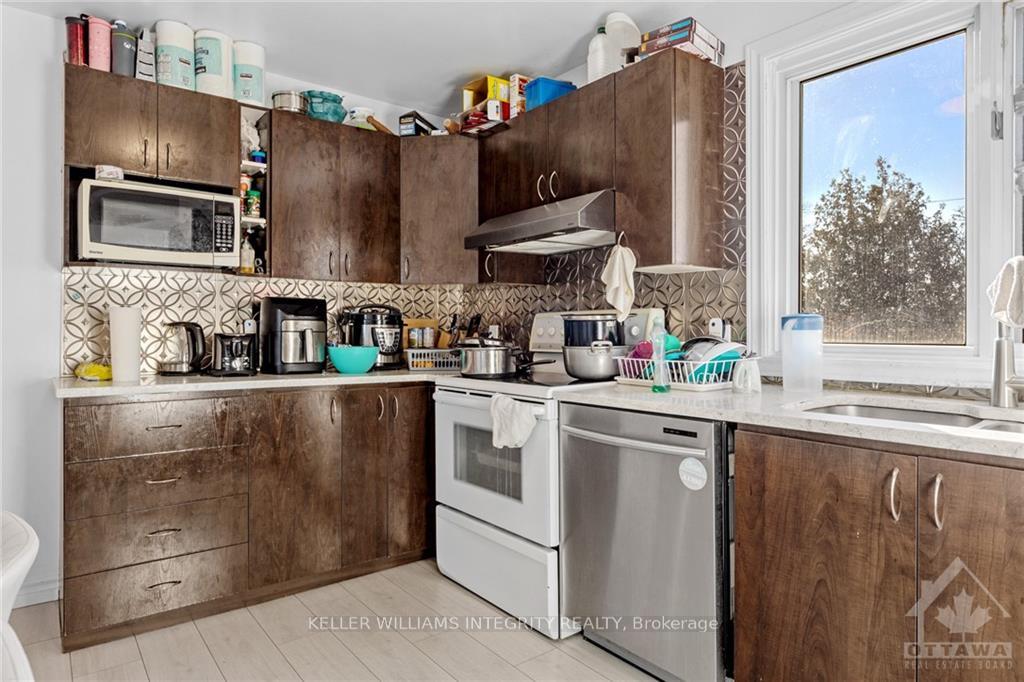 Photo 9 of 786 Trojan Avenue, Ottawa, Castle Heights/Rideau High — HOMEH