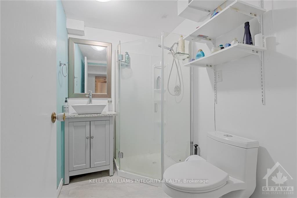 Photo 16 of 786 Trojan Avenue, Ottawa, Castle Heights/Rideau High — HOMEH