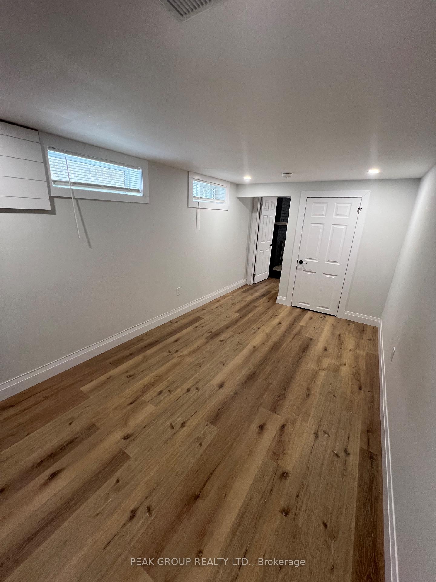 Photo 12 of 1472 Station Street, Pelham, Fonthill — HOMEH