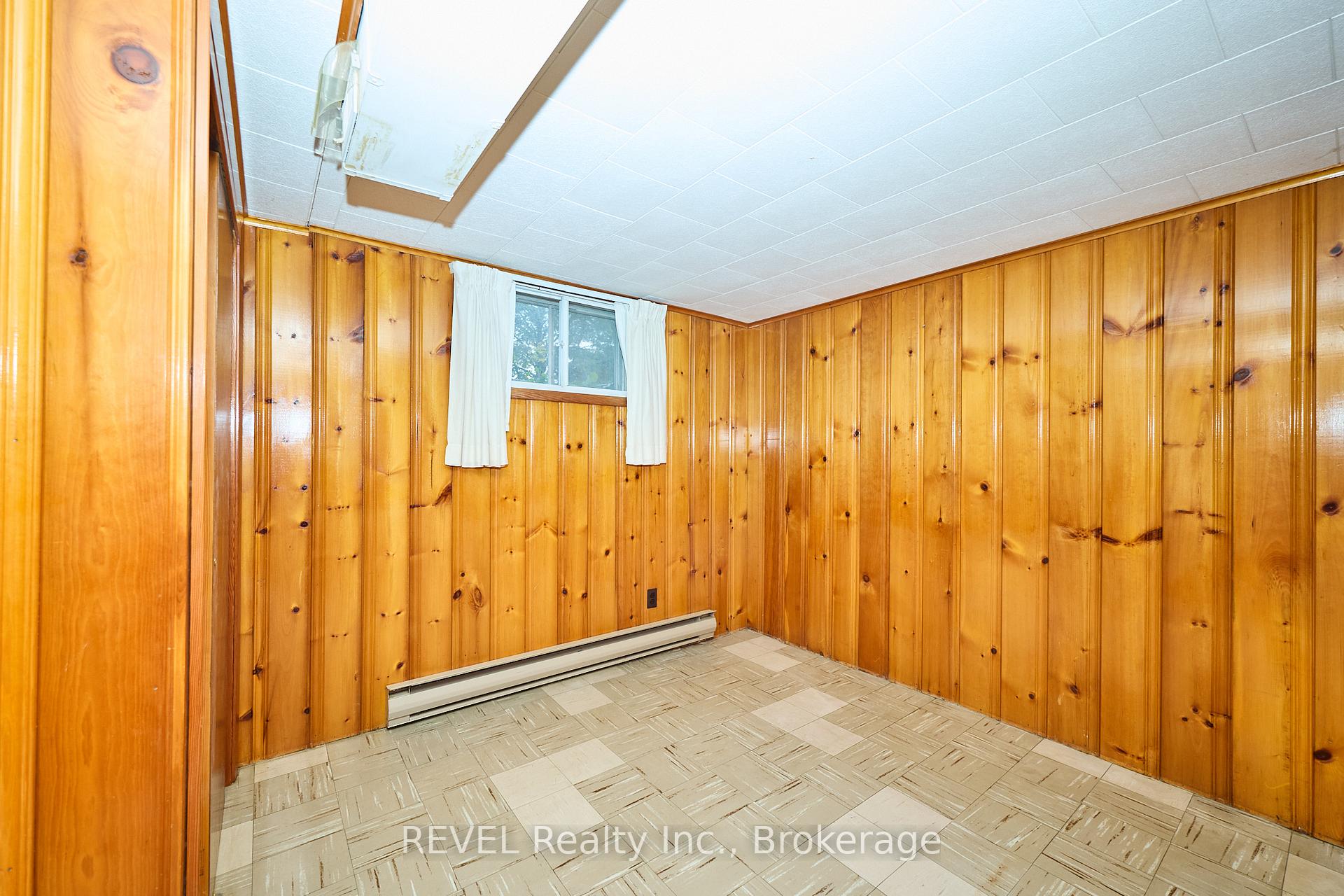 Photo 29 of 8580 Champlain Drive, Niagara Falls, Chippawa — HOMEH