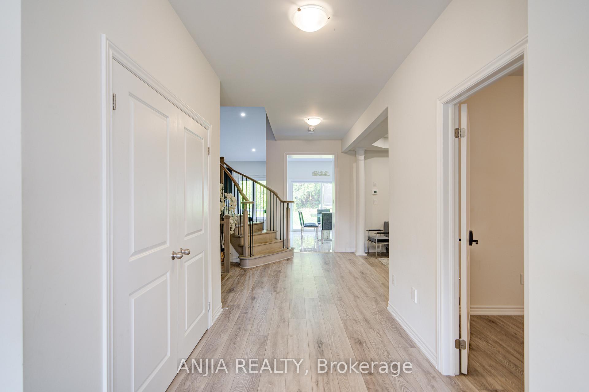 Photo 8 of 2036 Kurelo Drive, Oshawa, Taunton — HOMEH