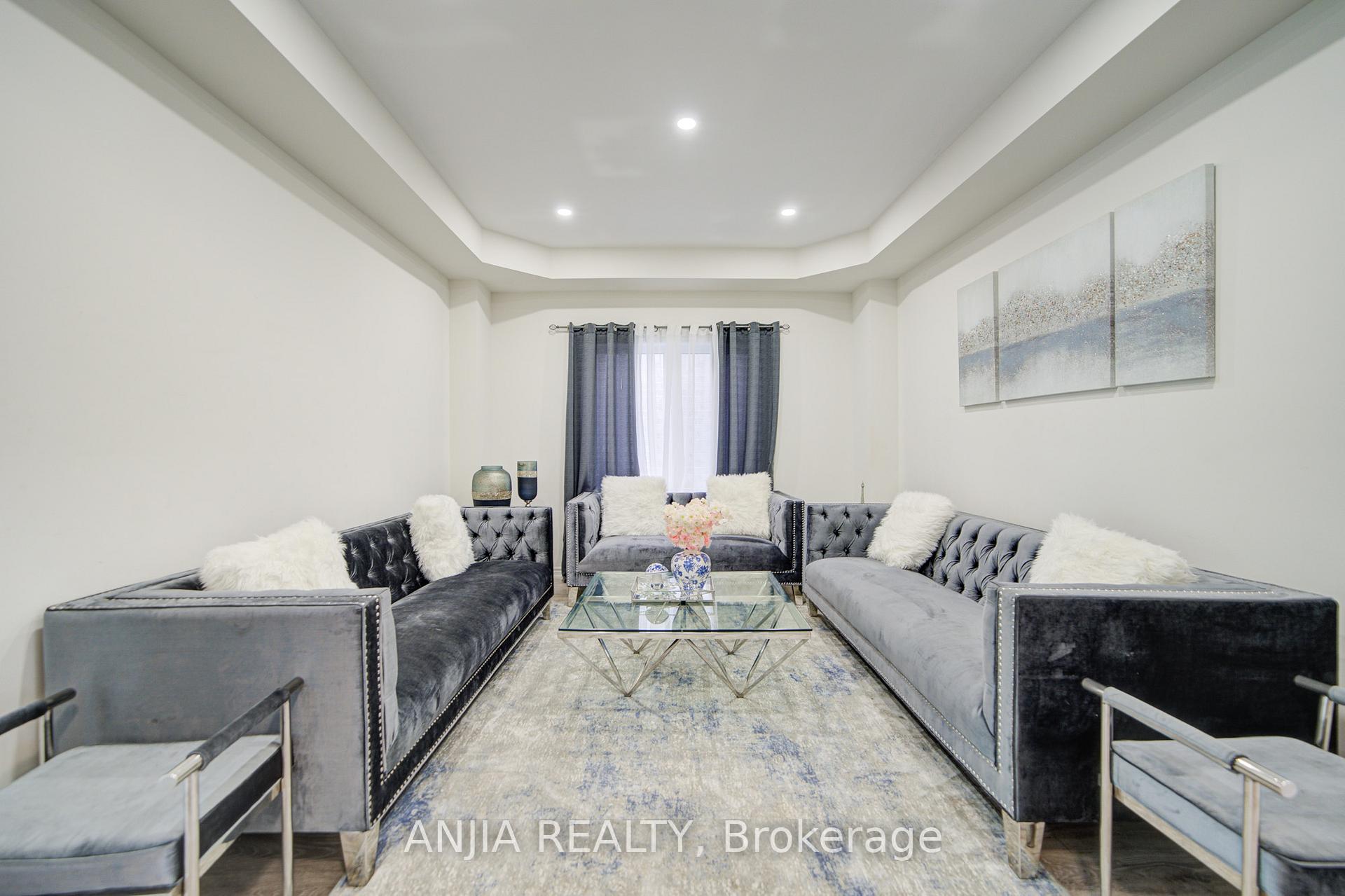 Photo 10 of 2036 Kurelo Drive, Oshawa, Taunton — HOMEH