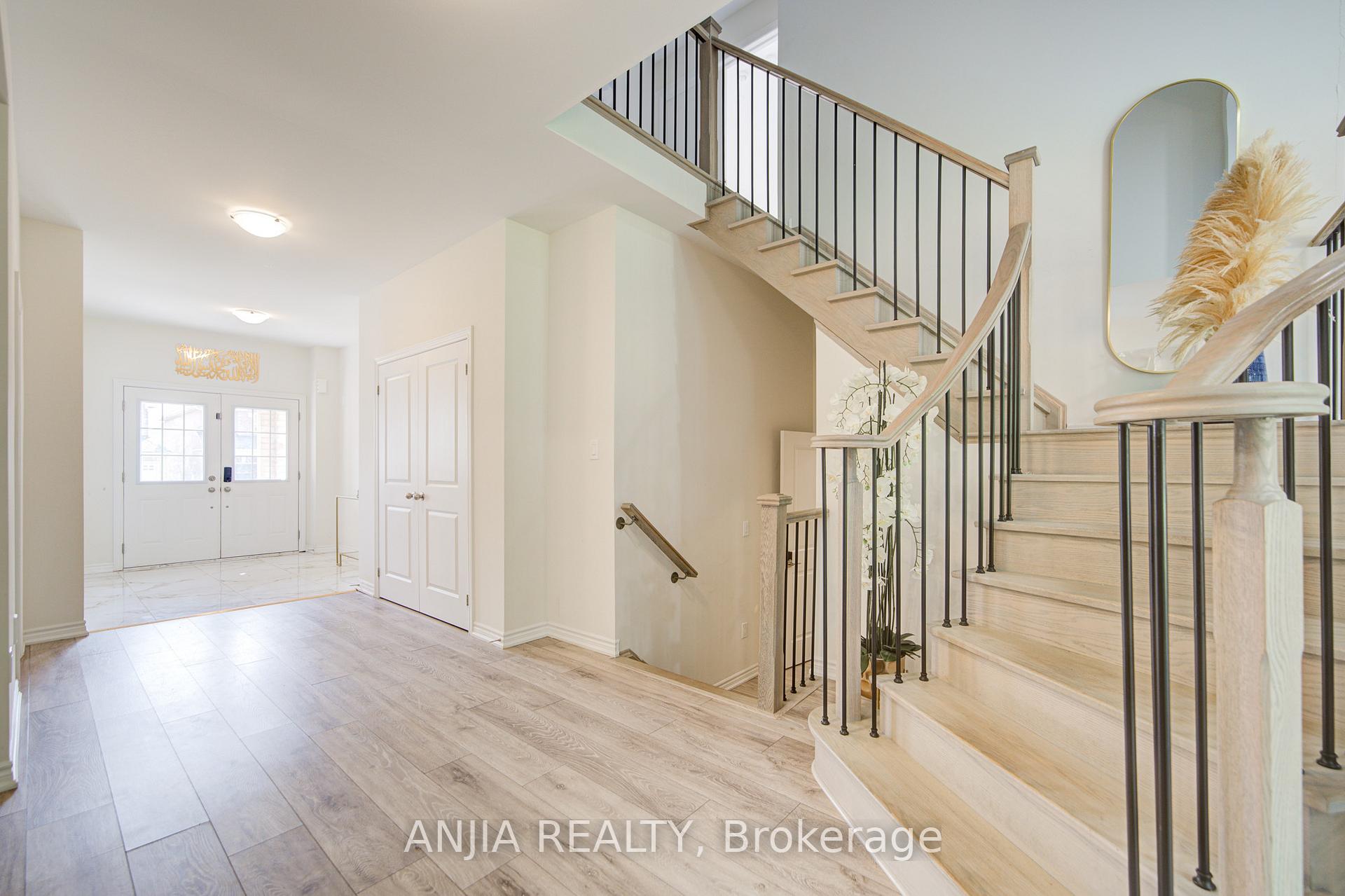 Photo 12 of 2036 Kurelo Drive, Oshawa, Taunton — HOMEH
