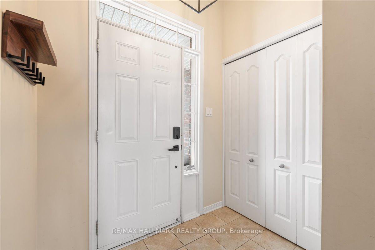 Photo 3 of 1780 Plainridge Crescent, Ottawa, Notting Hill/Summerside — HOMEH