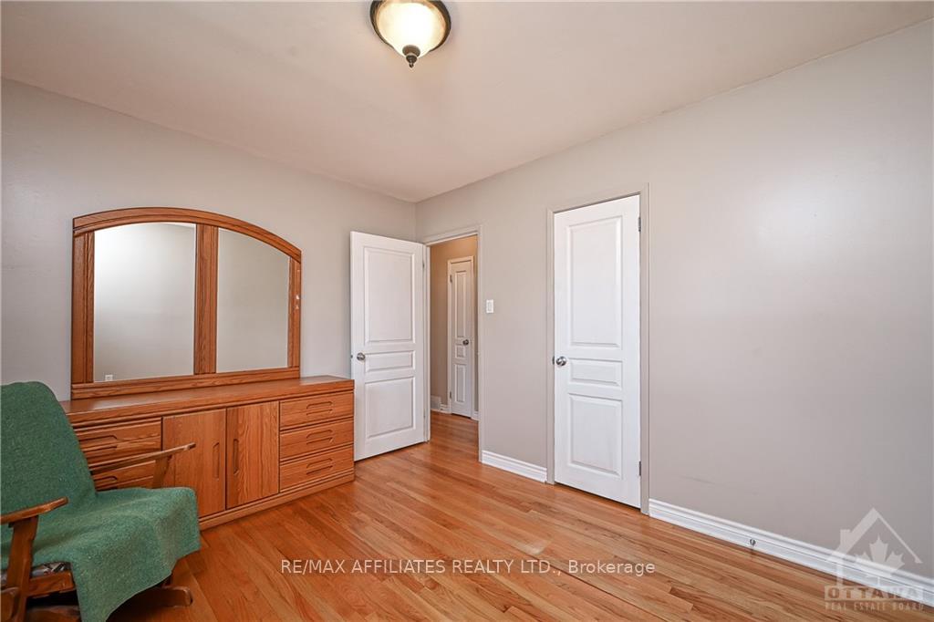 Photo 14 of 894 Charleswood Avenue, Ottawa, Carson Meadows — HOMEH