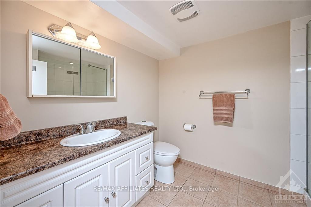 Photo 21 of 894 Charleswood Avenue, Ottawa, Carson Meadows — HOMEH