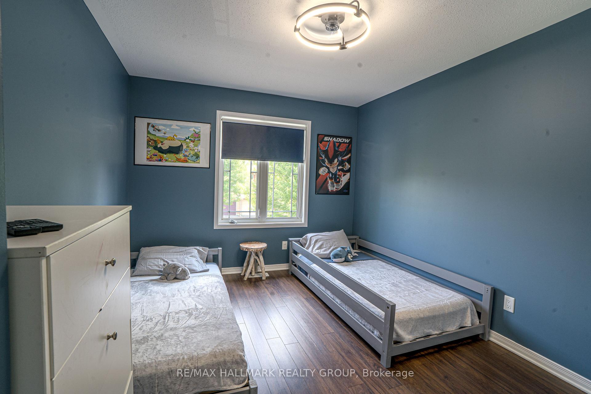Photo 15 of 325 Bryarton Street N, Ottawa, Chapel Hill — HOMEH