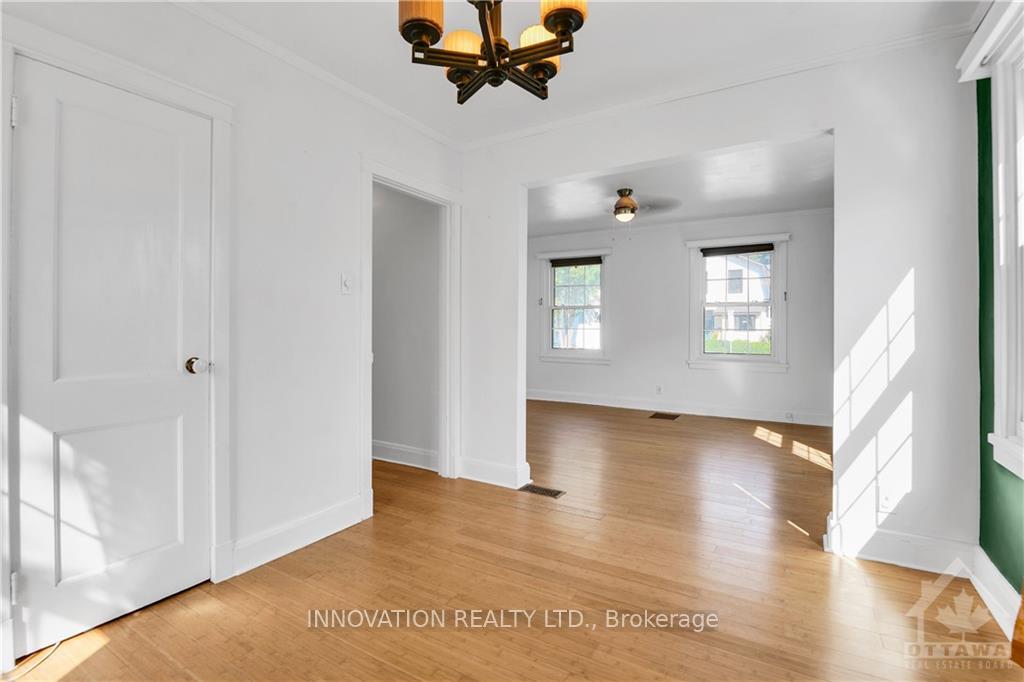 Photo 4 of 120 Queen Mary Street, Ottawa, Overbrook/Castle Heights — HOMEH