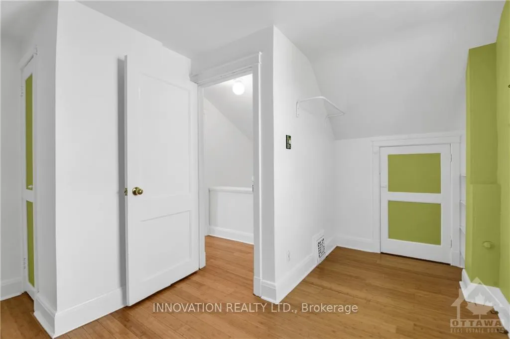 Photo 20 of 120 Queen Mary Street, Ottawa, Overbrook/Castle Heights — HOMEH