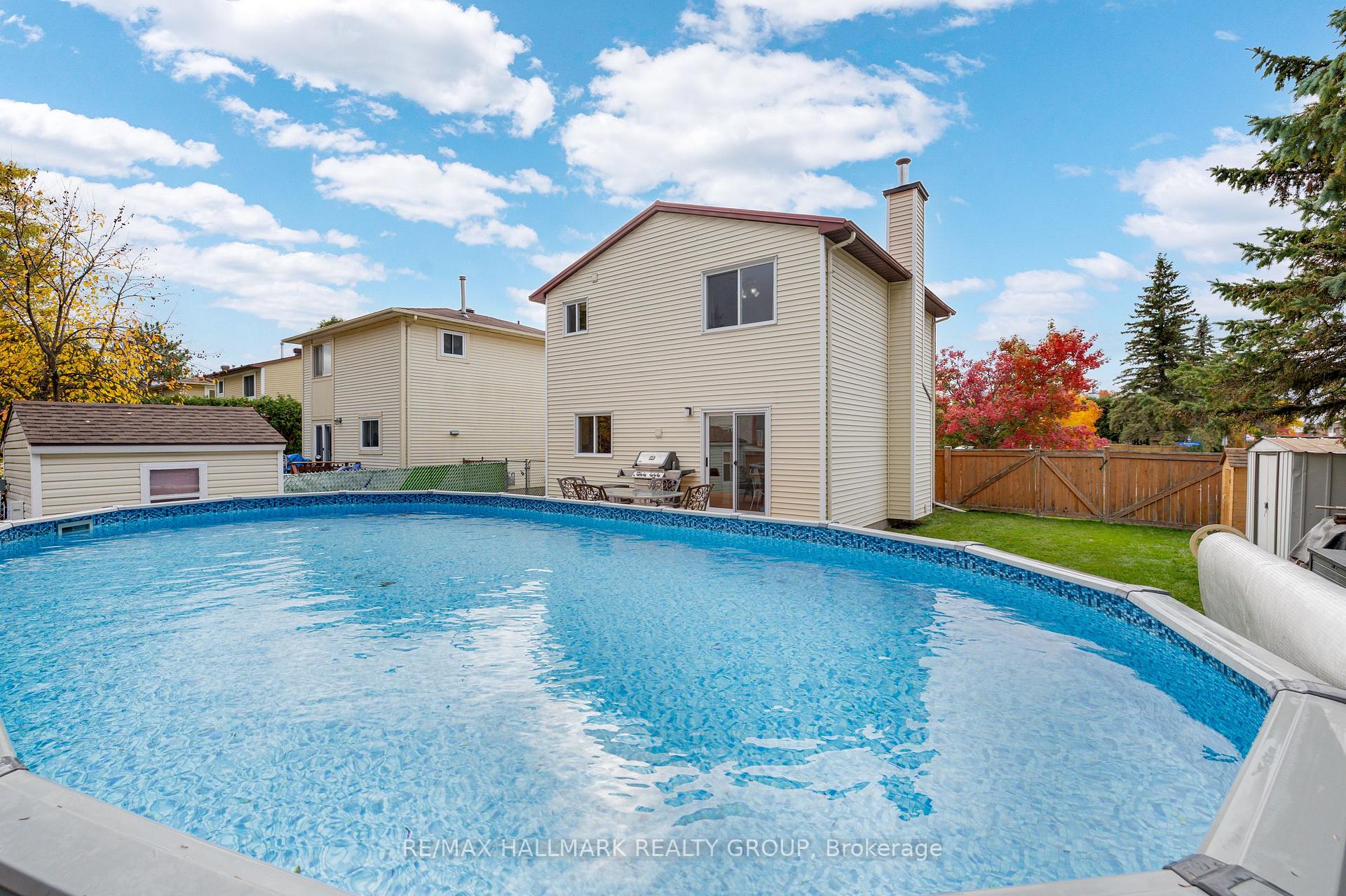 Photo 41 of 336 McEachern Crescent, Ottawa, Bilberry Creek/Queenswood Heights — HOMEH