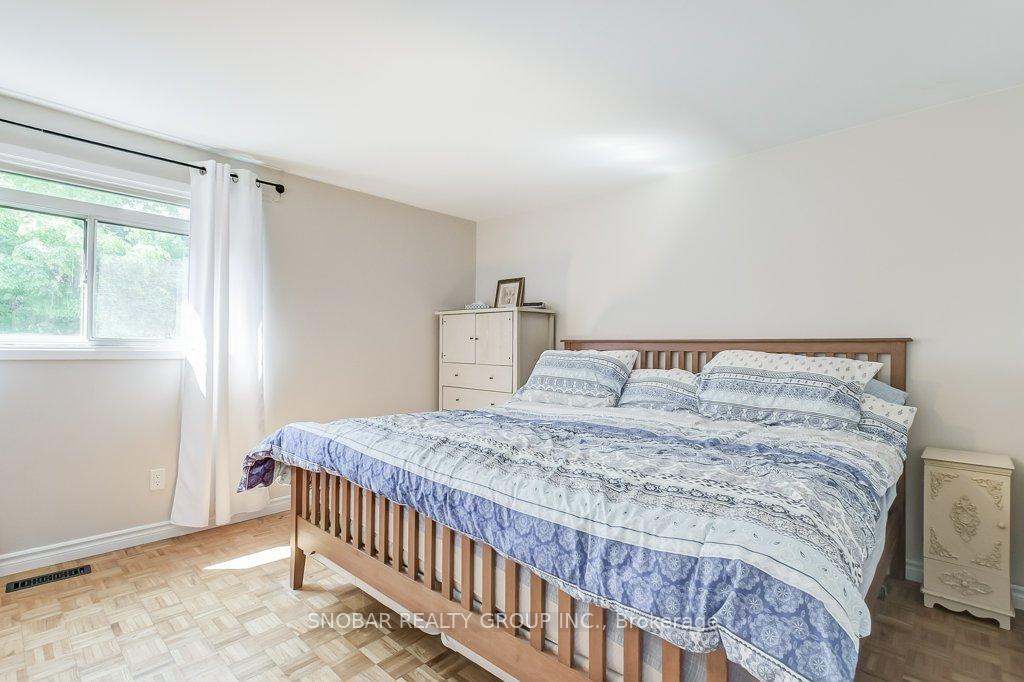 Photo 9 of 7051 Estoril Road, Mississauga, Meadowvale — HOMEH