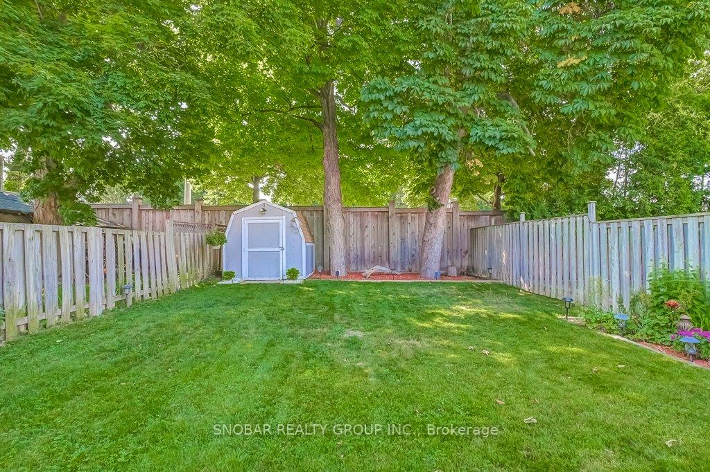 Photo 16 of 7051 Estoril Road, Mississauga, Meadowvale — HOMEH