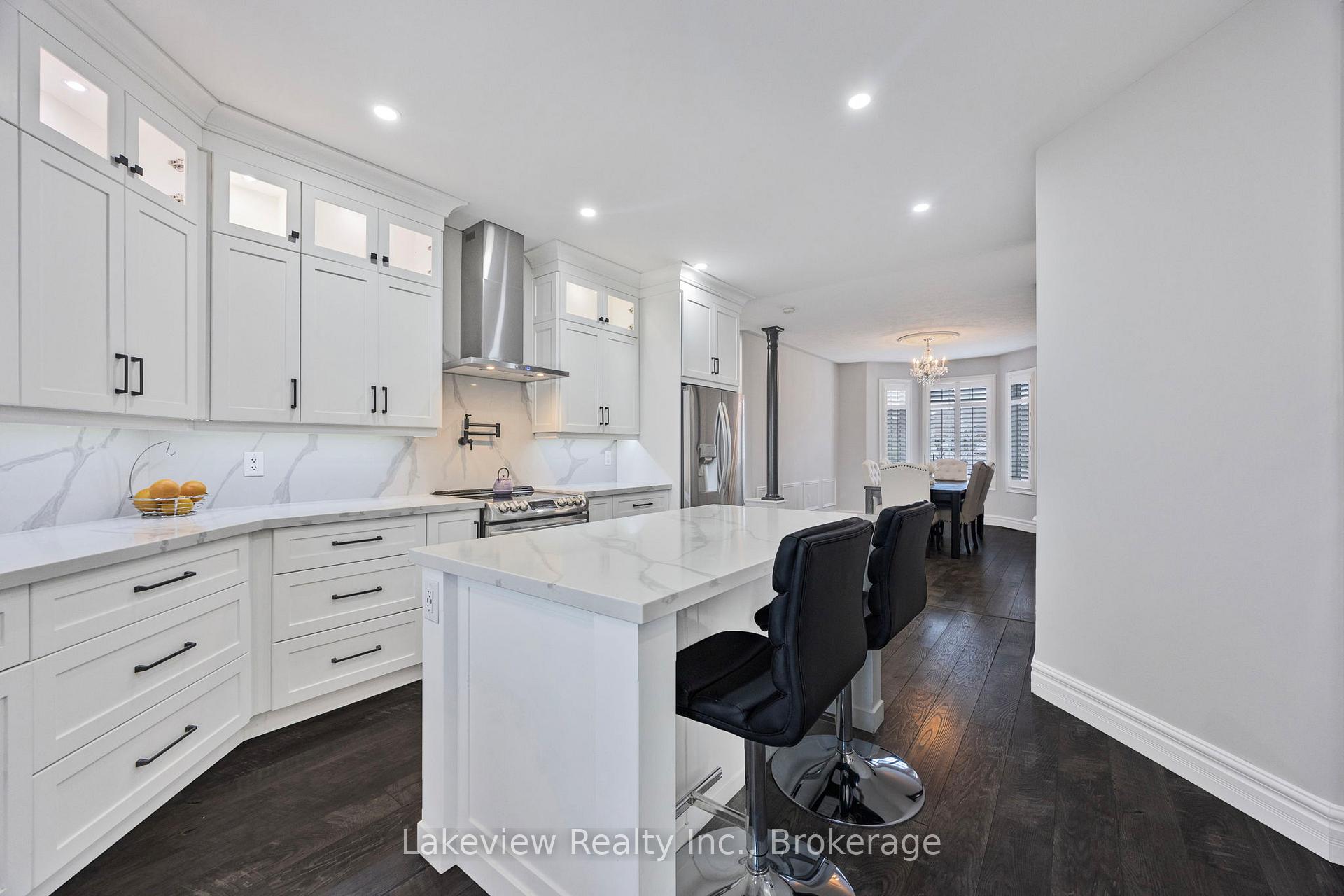 Photo 9 of 31 Cleopatra Court, Orillia — HOMEH