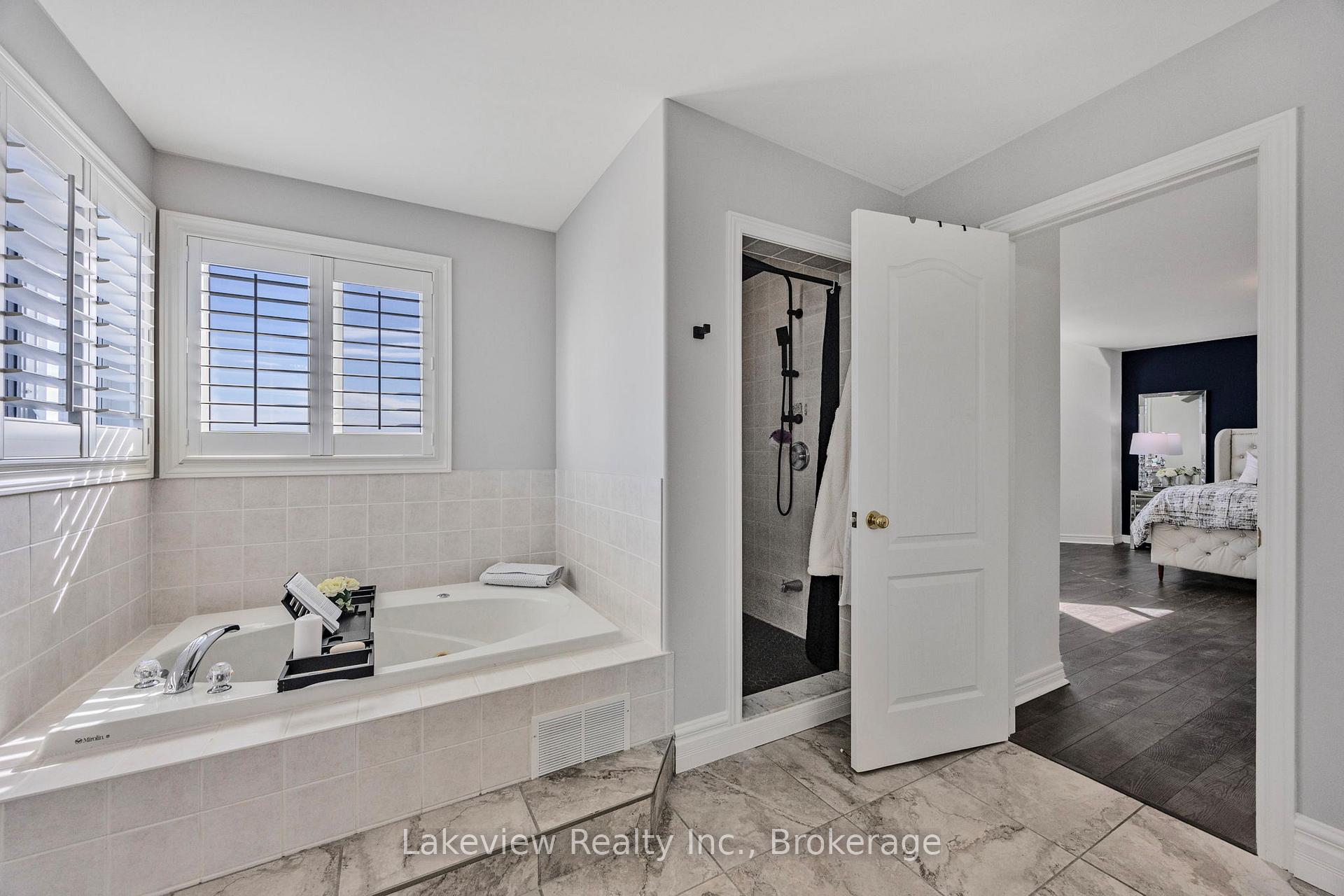 Photo 16 of 31 Cleopatra Court, Orillia — HOMEH