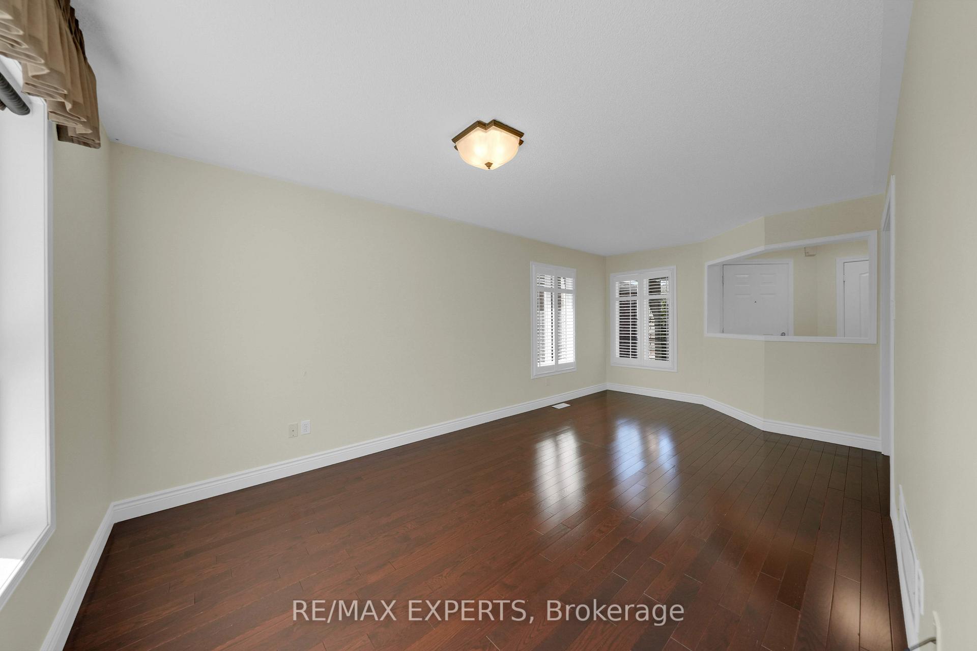 Photo 5 of 21 Preston Avenue, New Tecumseth, Alliston — HOMEH