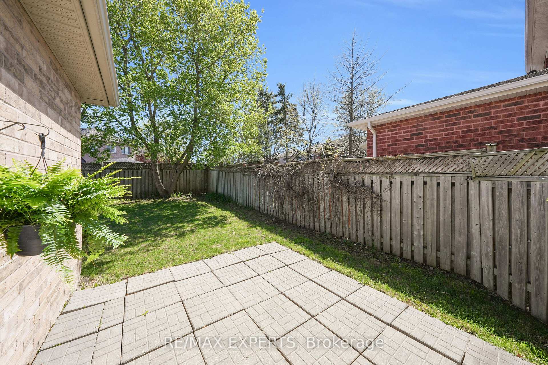 Photo 26 of 21 Preston Avenue, New Tecumseth, Alliston — HOMEH