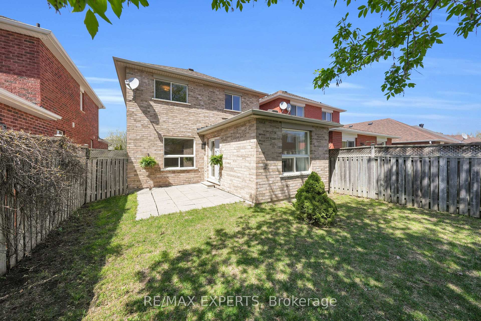 Photo 28 of 21 Preston Avenue, New Tecumseth, Alliston — HOMEH