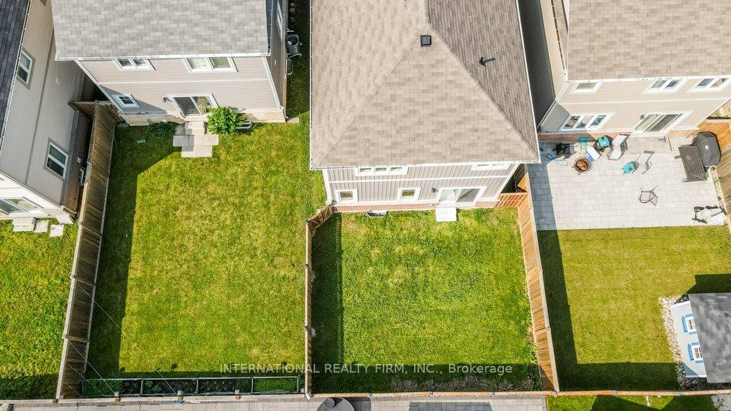 Photo 35 of 135 Knight Street, New Tecumseth, Alliston — HOMEH