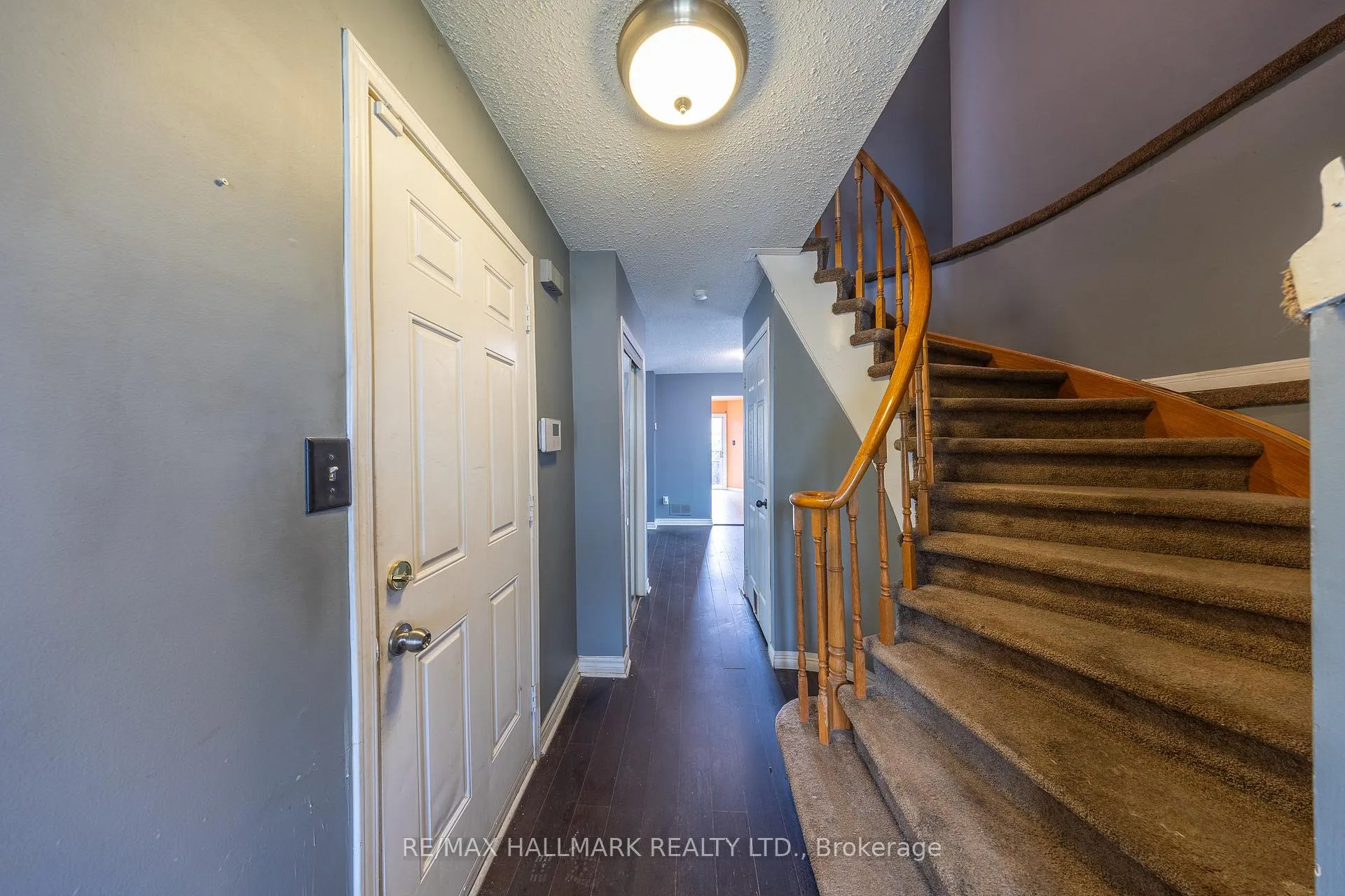 Photo 3 of 200 Adele Crescent, Oshawa, McLaughlin — HOMEH