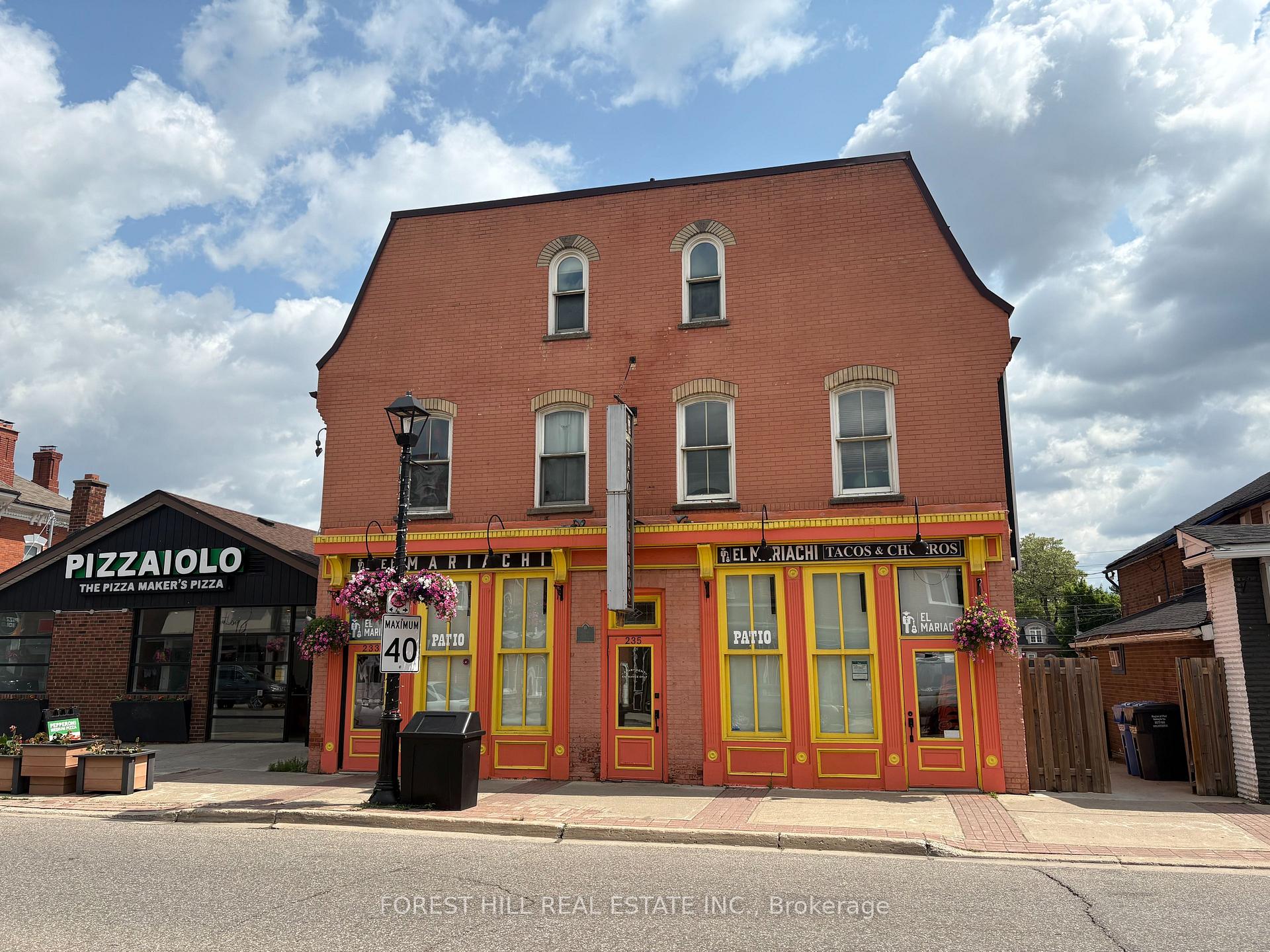 Front of Unit 4, 235 Queen Street S
