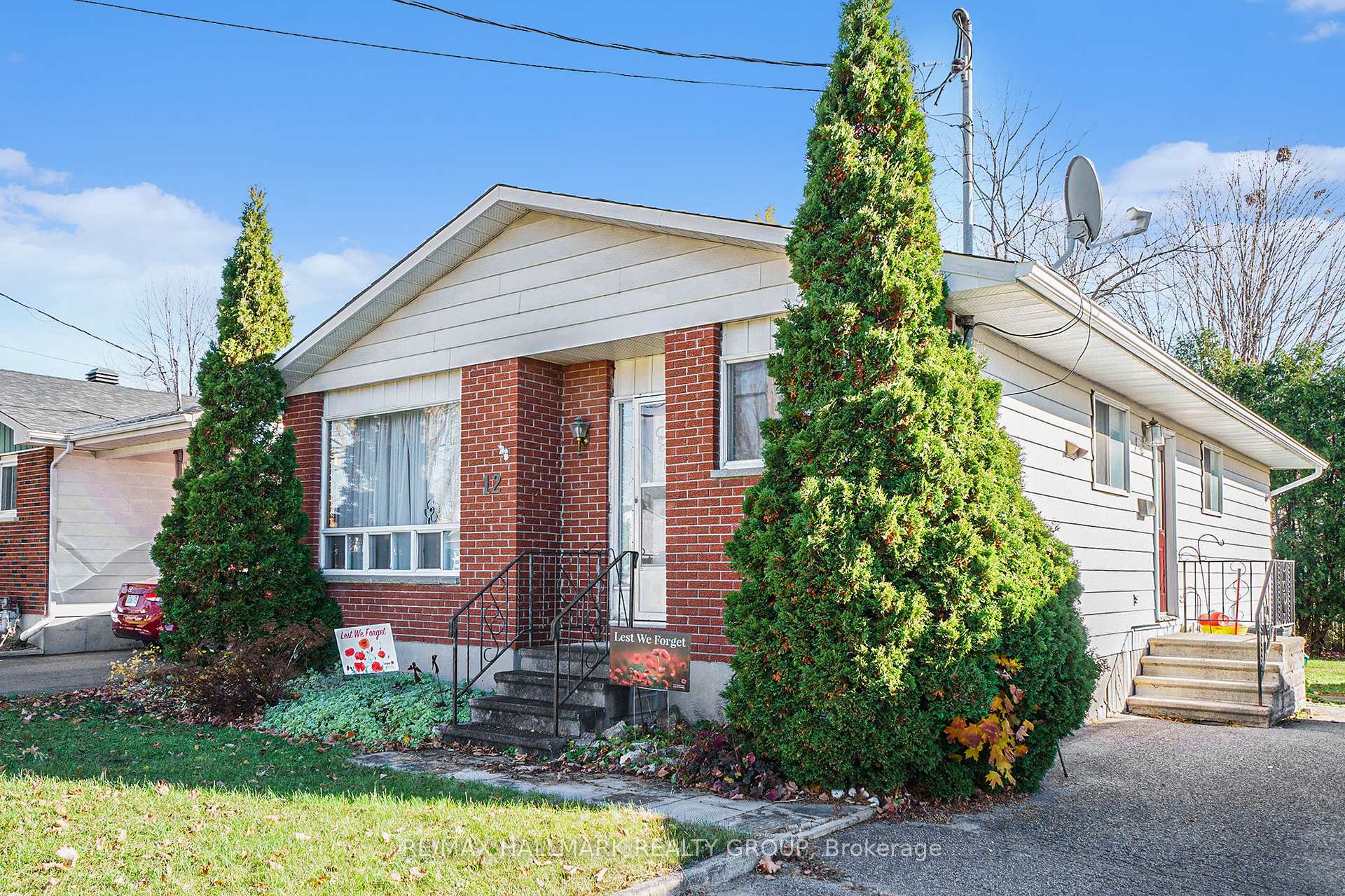 Photo 2 of 12 Haggart Street, Perth — HOMEH