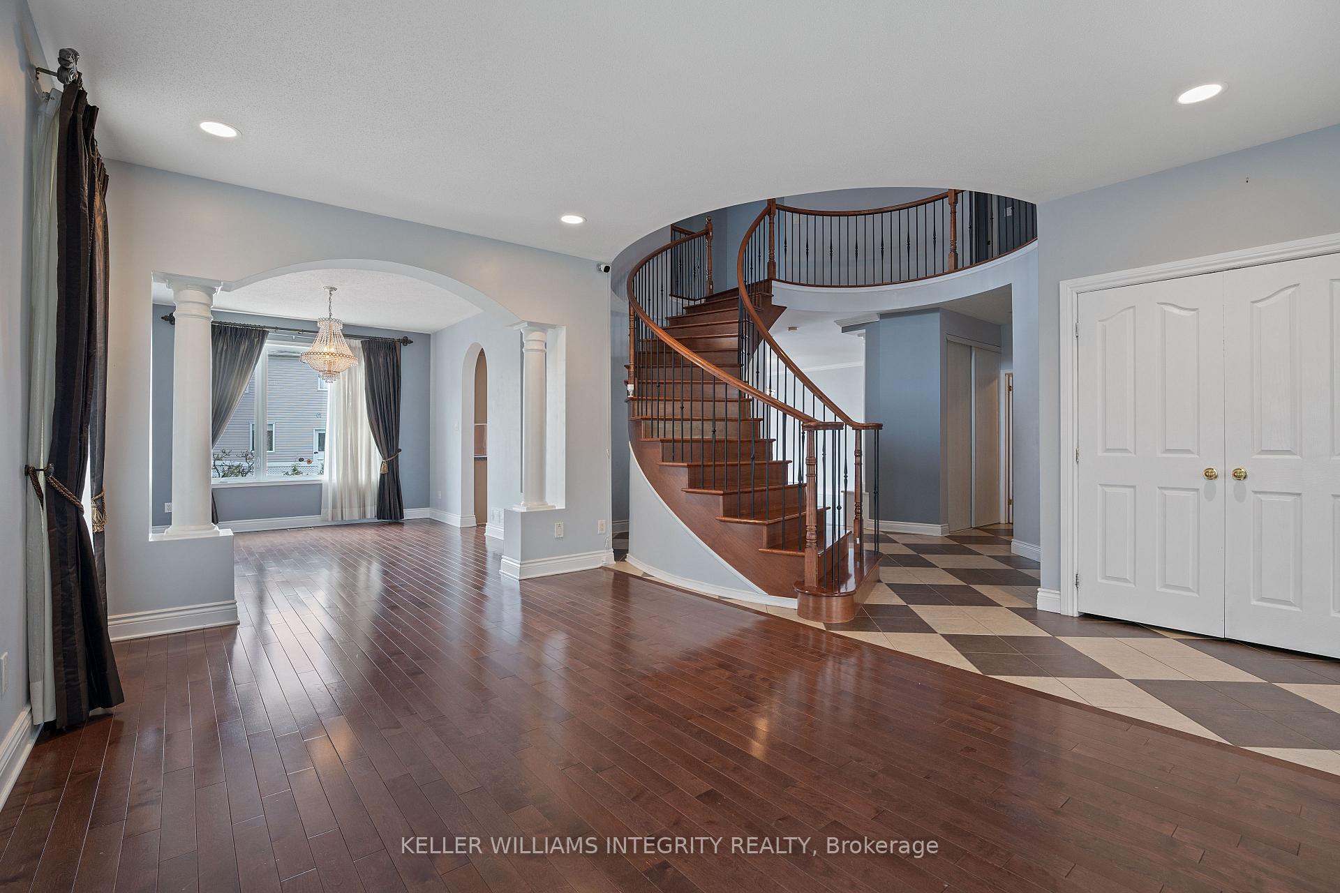 Photo 7 of 659 Pelican Street, Ottawa, Avalon East — HOMEH