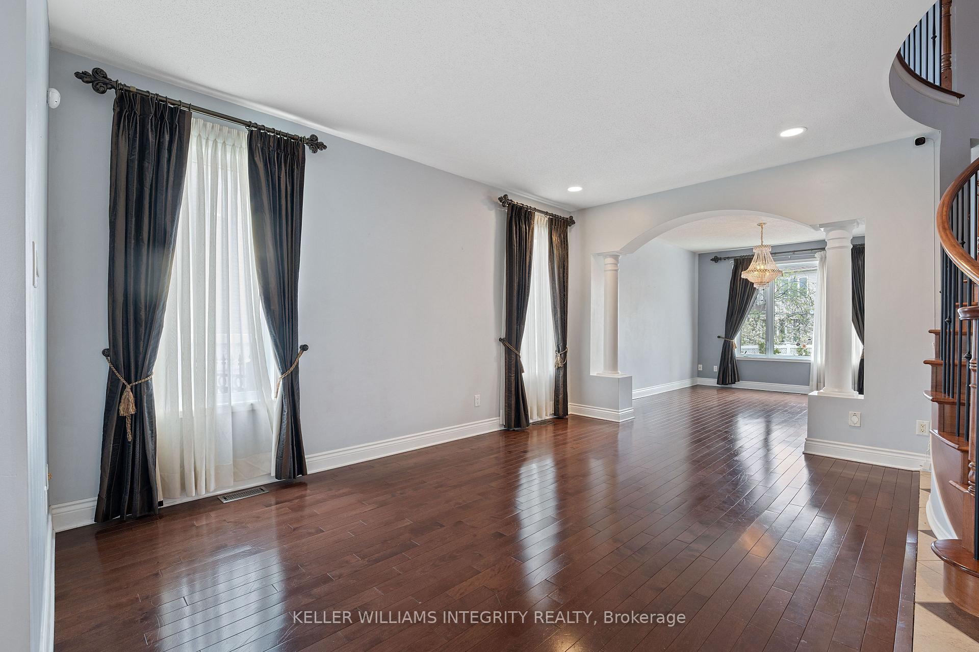 Photo 9 of 659 Pelican Street, Ottawa, Avalon East — HOMEH