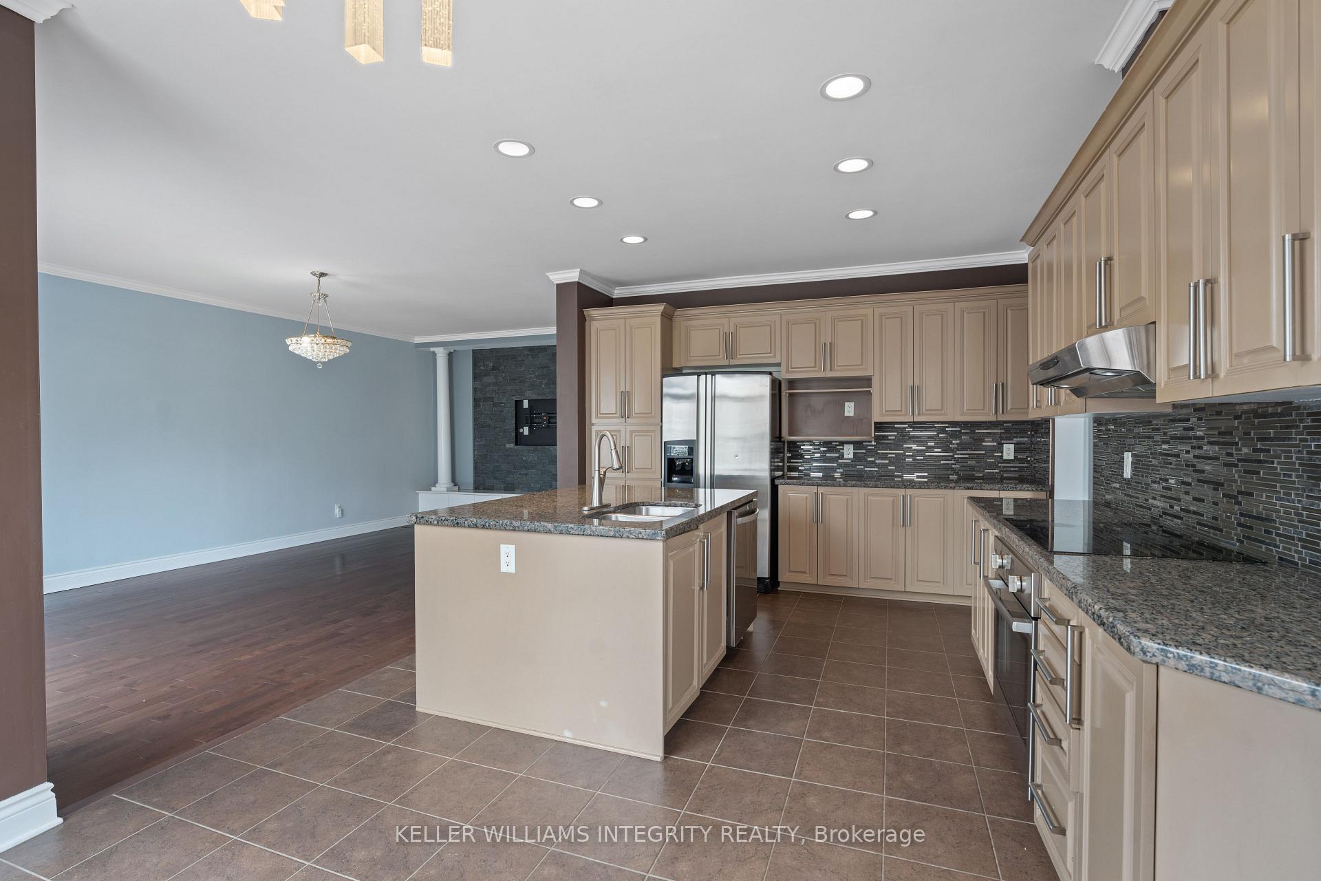 Photo 17 of 659 Pelican Street, Ottawa, Avalon East — HOMEH