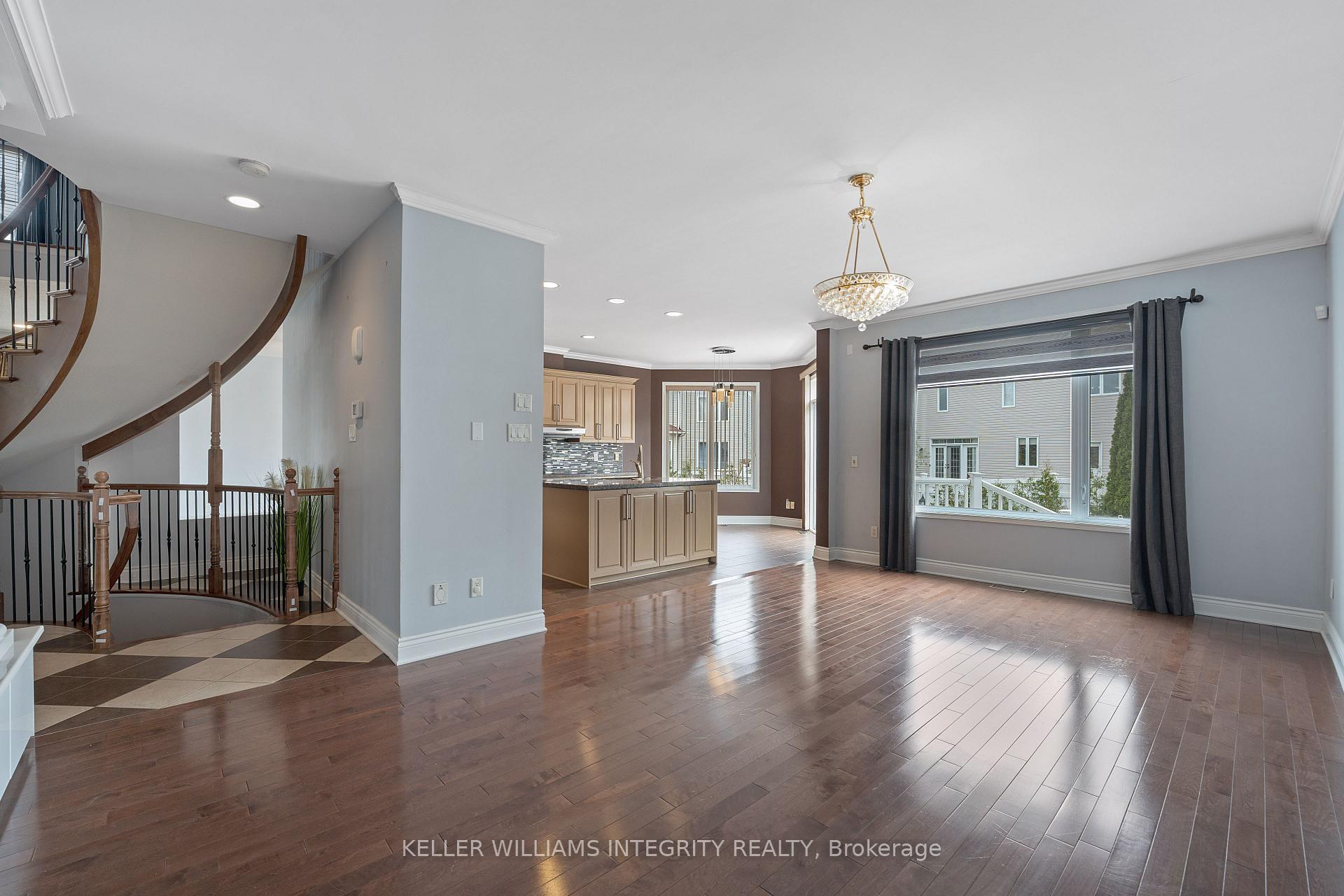Photo 19 of 659 Pelican Street, Ottawa, Avalon East — HOMEH