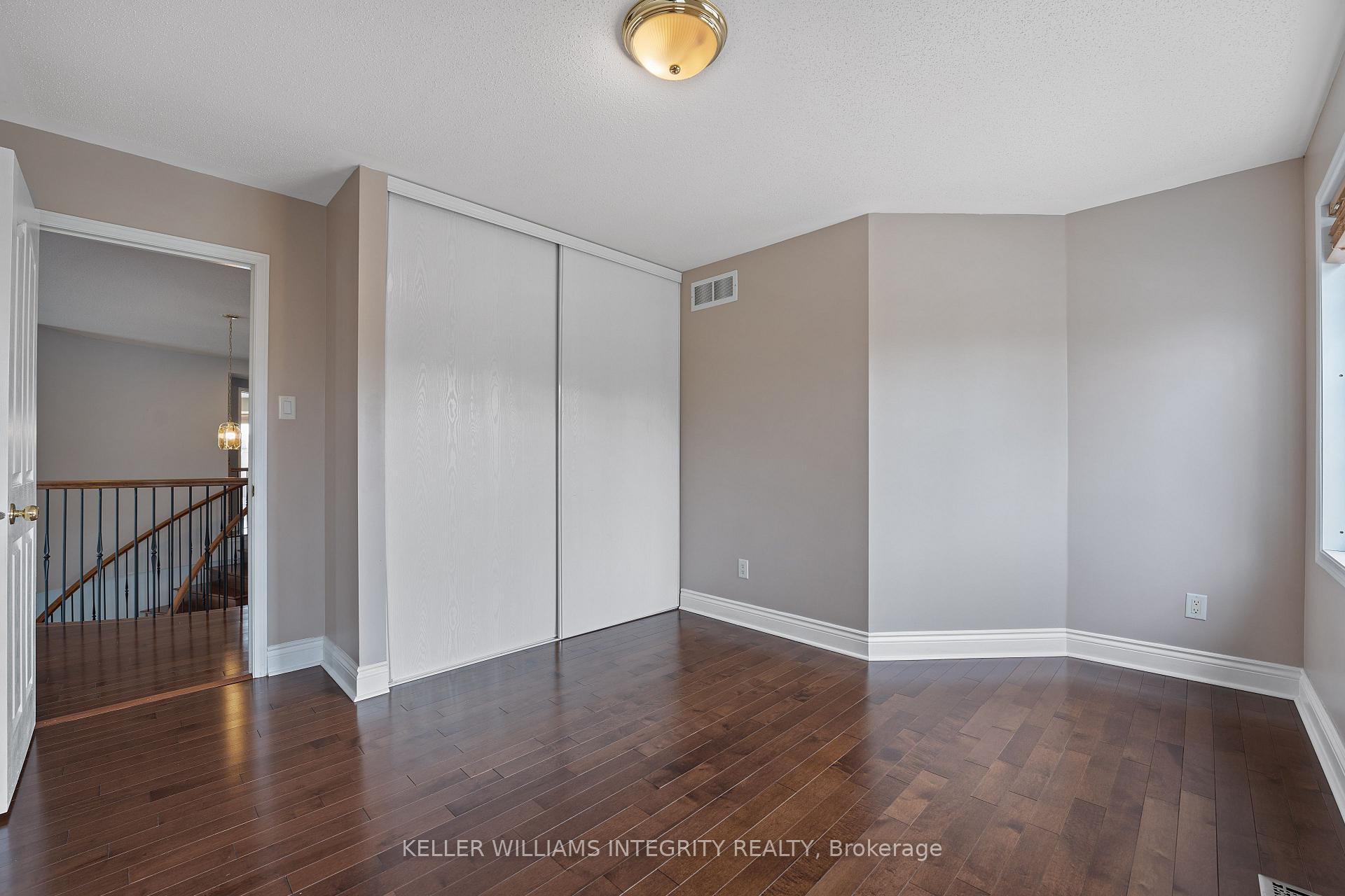 Photo 38 of 659 Pelican Street, Ottawa, Avalon East — HOMEH