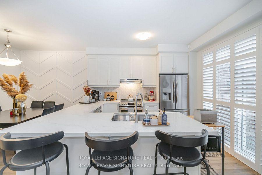 Photo 3 of 1261 Wintergreen Place, Milton, Cobban — HOMEH
