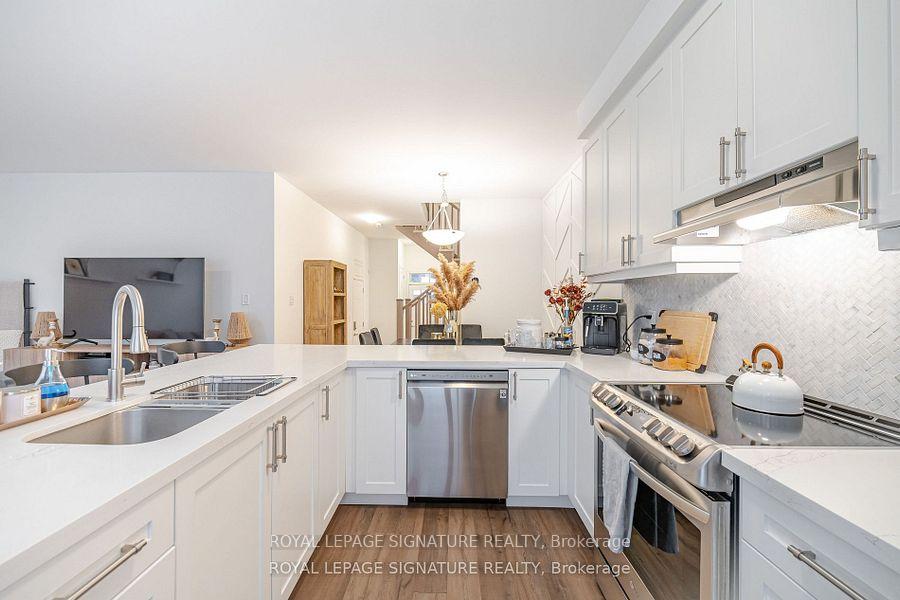 Photo 33 of 1261 Wintergreen Place, Milton, Cobban — HOMEH