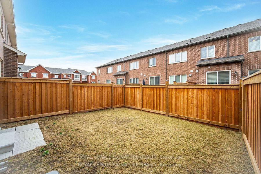 Photo 26 of 1261 Wintergreen Place, Milton, Cobban — HOMEH