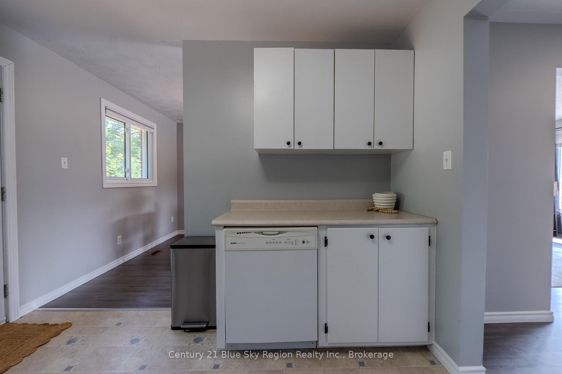 Photo 12 of 580 Dane Avenue, North Bay, Widdifield — HOMEH