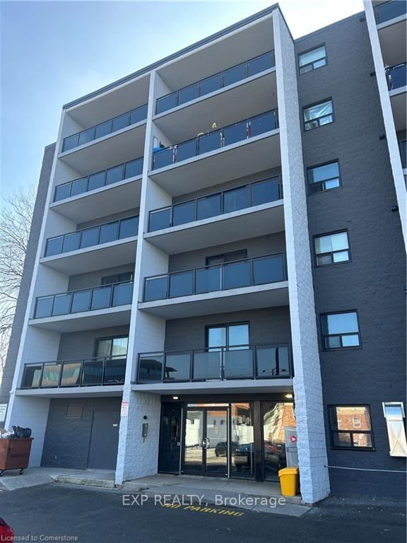 Photo 9 of Unit 309, 4422 Huron Street, Niagara Falls, Downtown — HOMEH