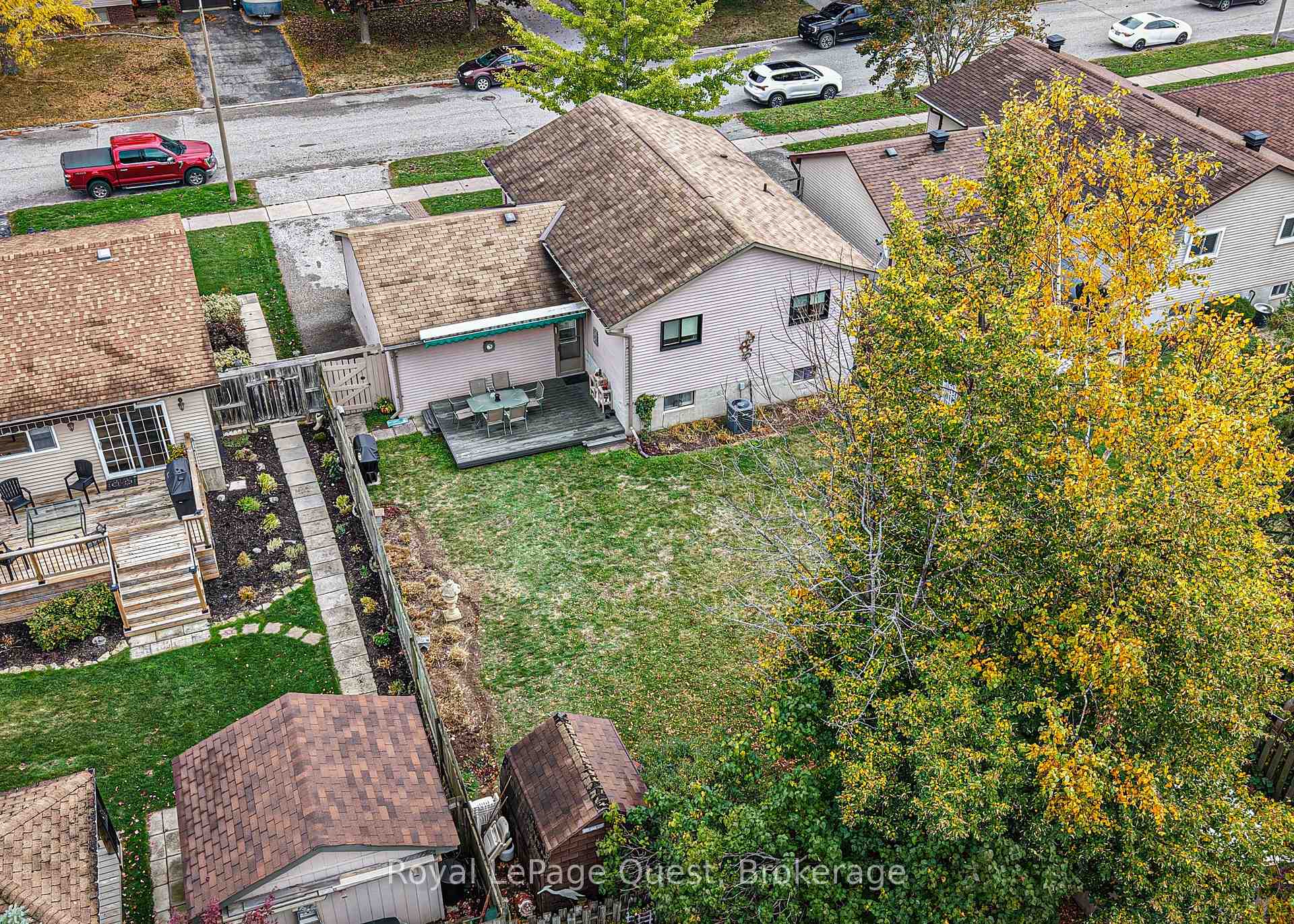 Photo 3 of 9 Marlisa Drive, Orillia — HOMEH