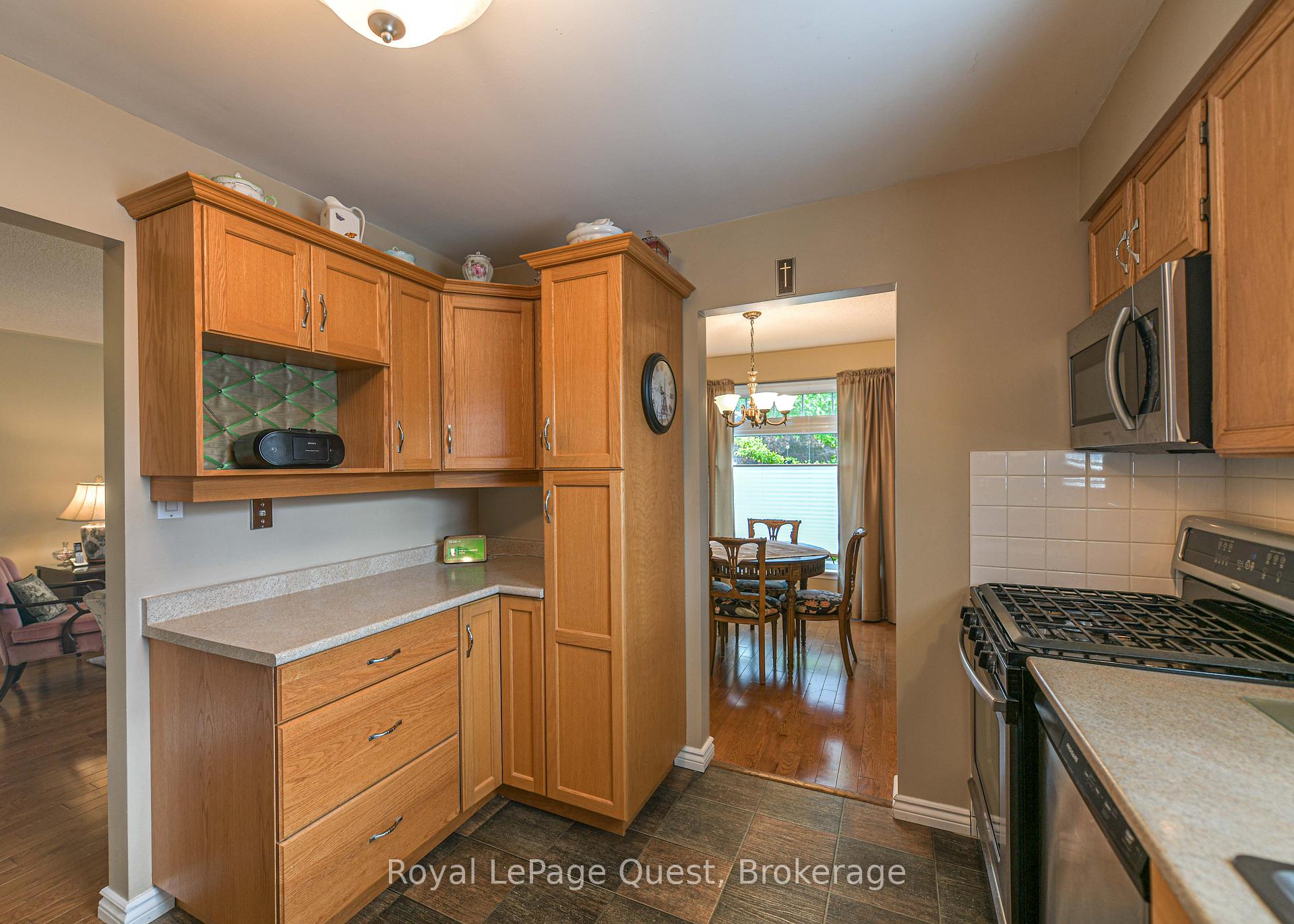 Photo 14 of 9 Marlisa Drive, Orillia — HOMEH