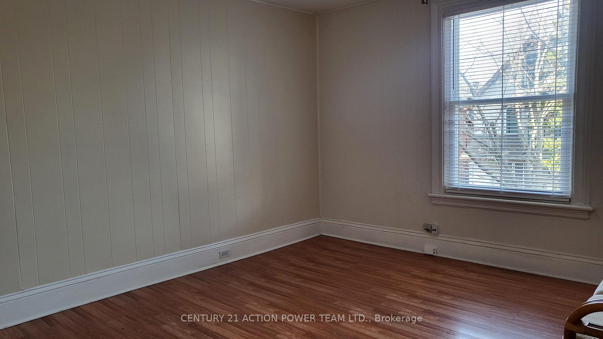 Photo 9 of Unit 3, 703 Cooper Street, Ottawa, Ottawa Centre — HOMEH