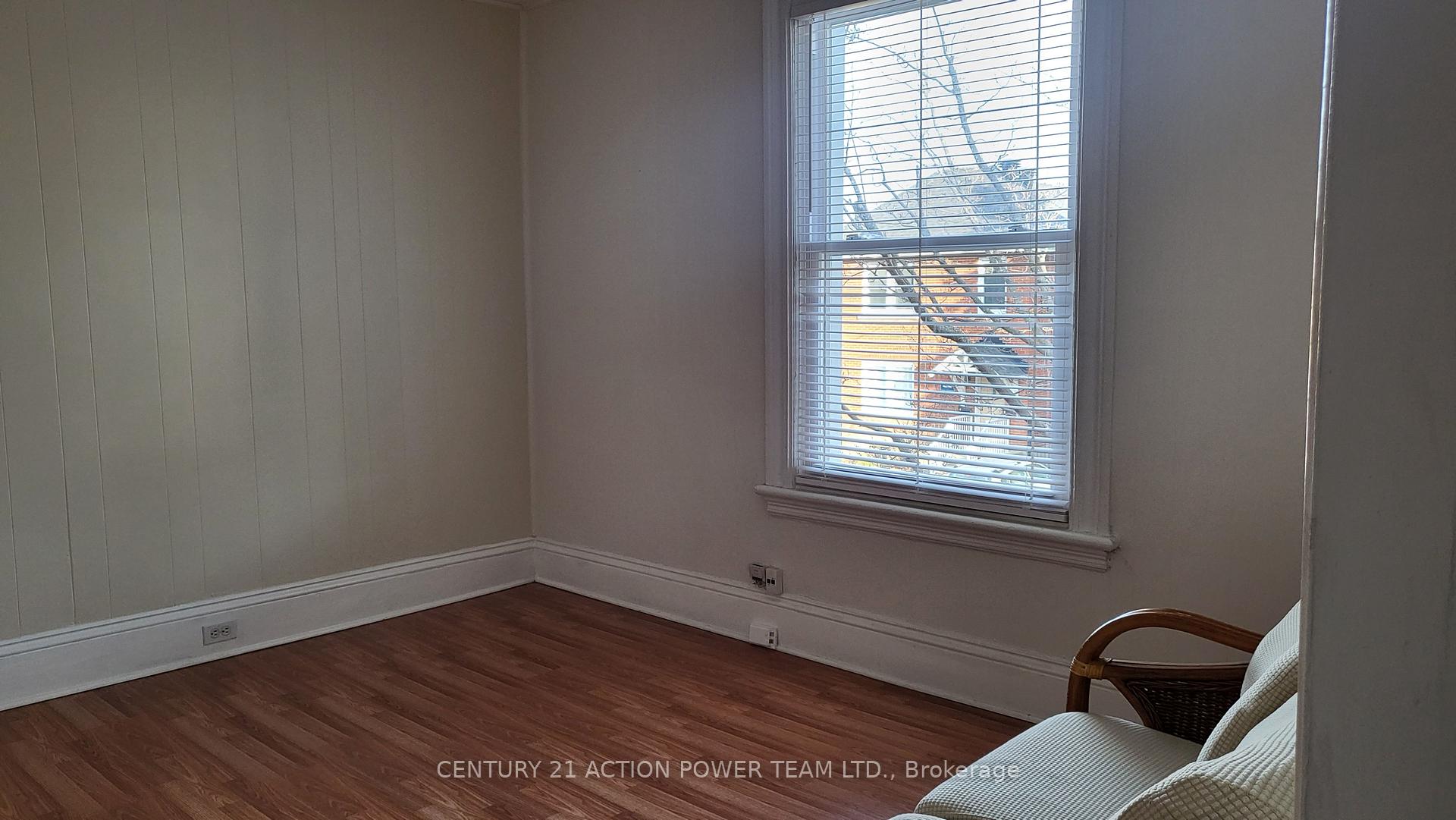 Photo 10 of Unit 3, 703 Cooper Street, Ottawa, Ottawa Centre — HOMEH