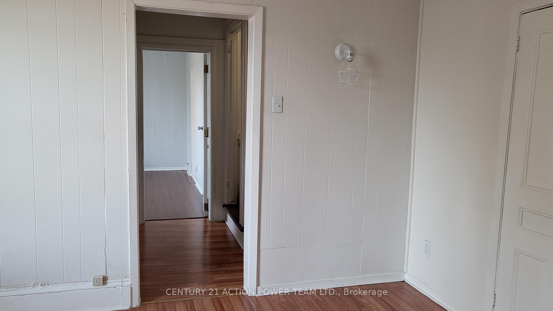 Photo 11 of Unit 3, 703 Cooper Street, Ottawa, Ottawa Centre — HOMEH