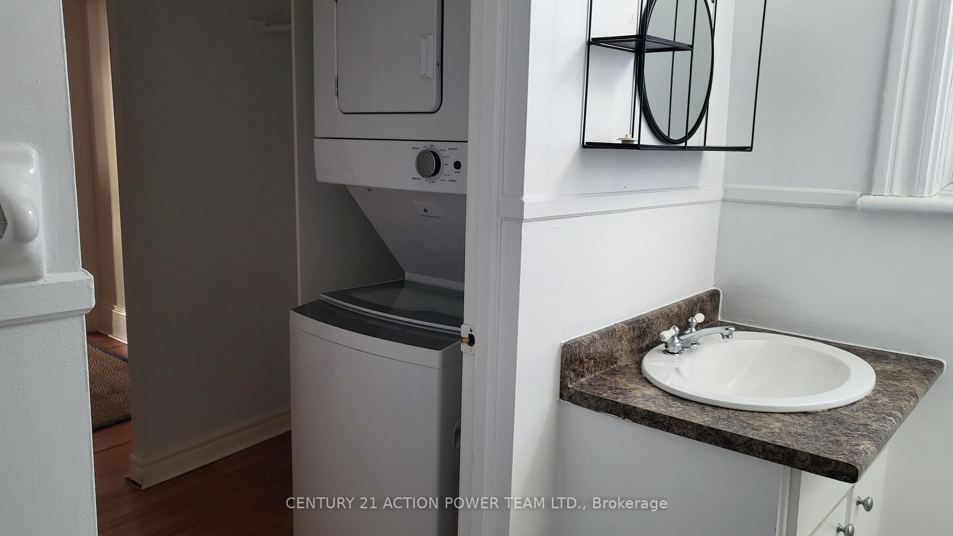 Photo 13 of Unit 3, 703 Cooper Street, Ottawa, Ottawa Centre — HOMEH
