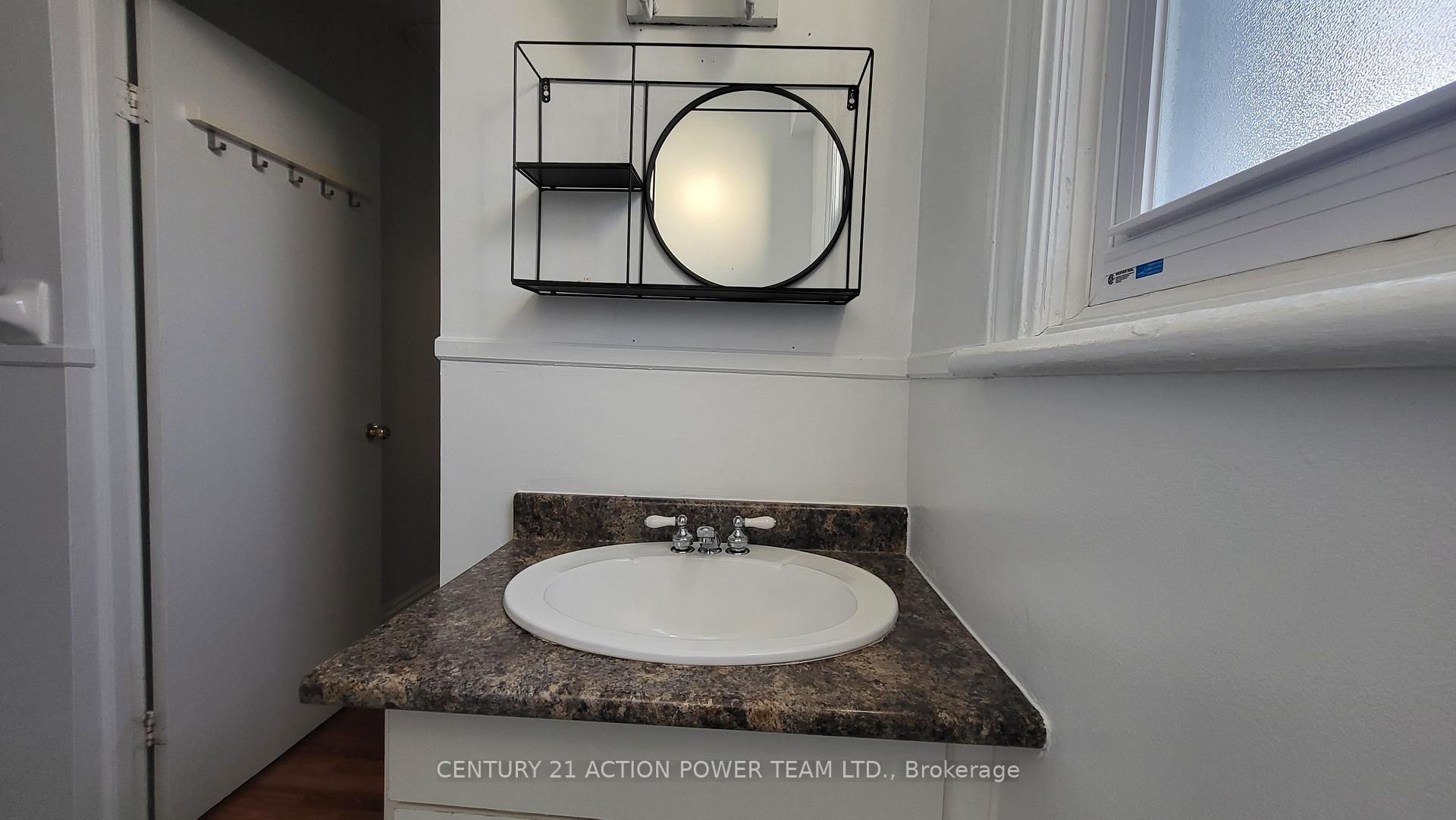 Photo 16 of Unit 3, 703 Cooper Street, Ottawa, Ottawa Centre — HOMEH