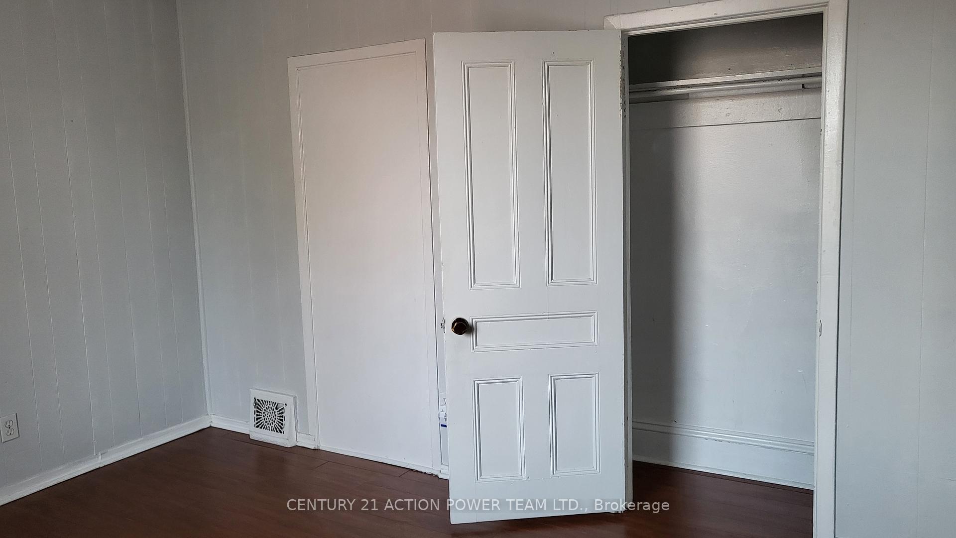 Photo 17 of Unit 3, 703 Cooper Street, Ottawa, Ottawa Centre — HOMEH