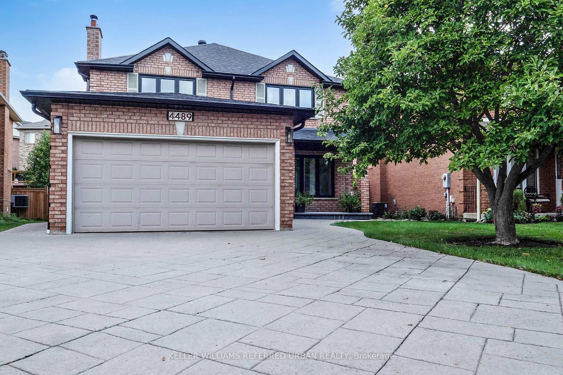Photo 1 of 4489 Gladebrook Crescent, Mississauga, East Credit — HOMEH