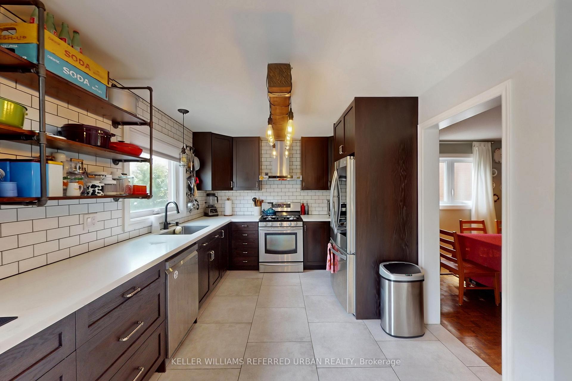 Photo 14 of 4489 Gladebrook Crescent, Mississauga, East Credit — HOMEH