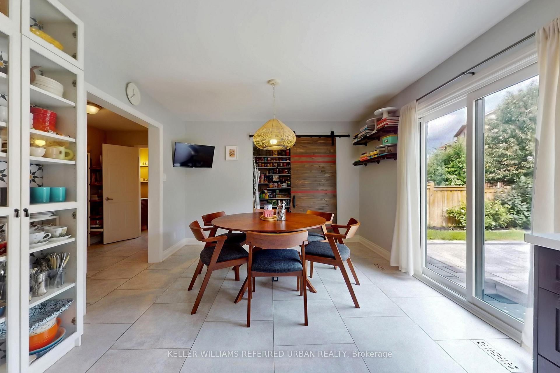 Photo 17 of 4489 Gladebrook Crescent, Mississauga, East Credit — HOMEH